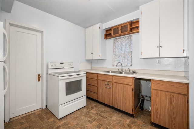 2424 E Mission Ave, Spokane, WA 99202