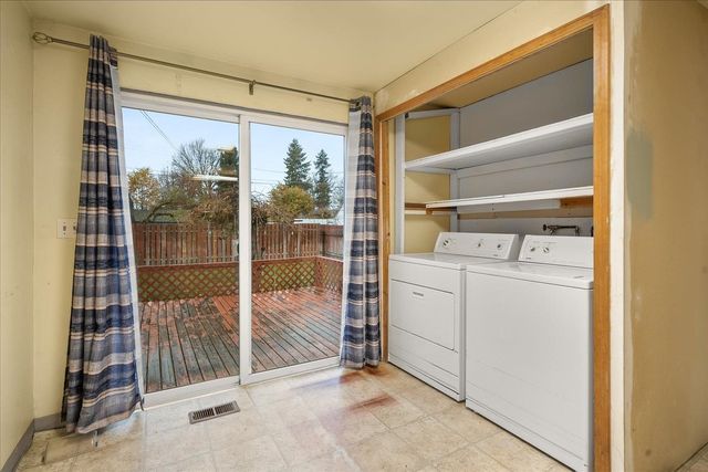 2424 E Mission Ave, Spokane, WA 99202