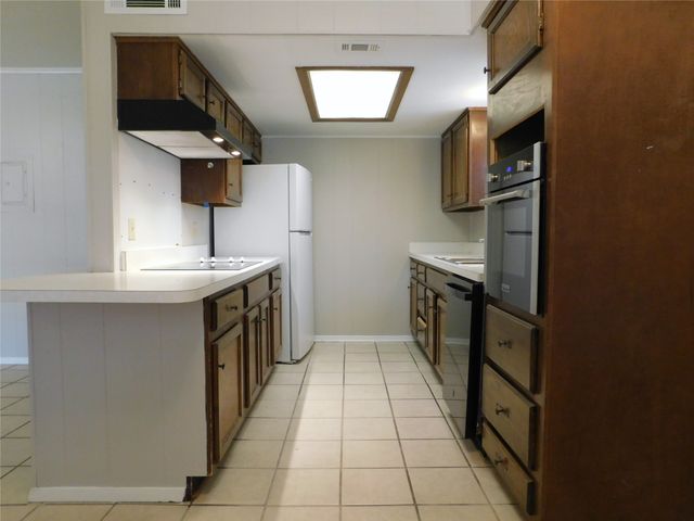 2408 Bernard Street, Denton, TX 76205