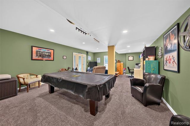 2660 Scenic Meadows Drive, Ortonville, MI 48462
