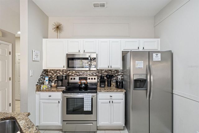 8572 BAY LILLY LOOP, Kissimmee, FL 34747