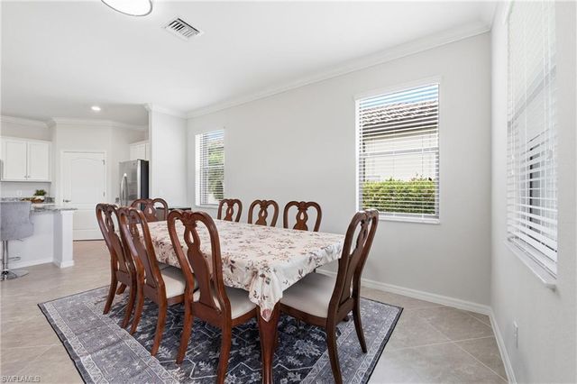 4374 Bismark WAY, Naples, FL 34119