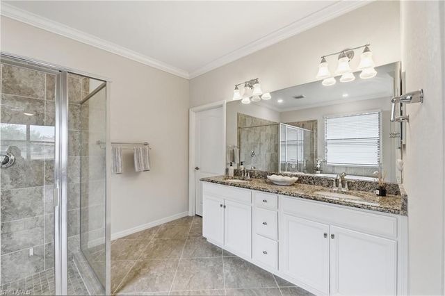 4374 Bismark WAY, Naples, FL 34119