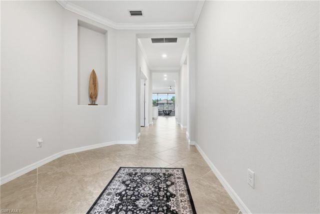 4374 Bismark WAY, Naples, FL 34119