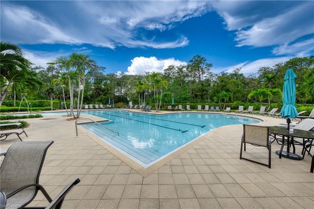4374 Bismark WAY, Naples, FL 34119