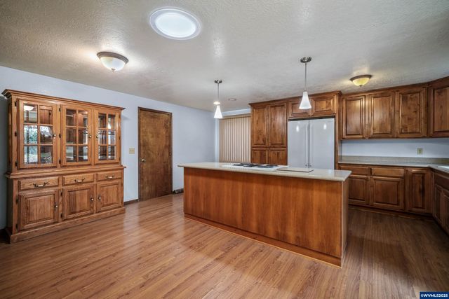 7009 Nottingham Dr NE, Keizer, OR 97303