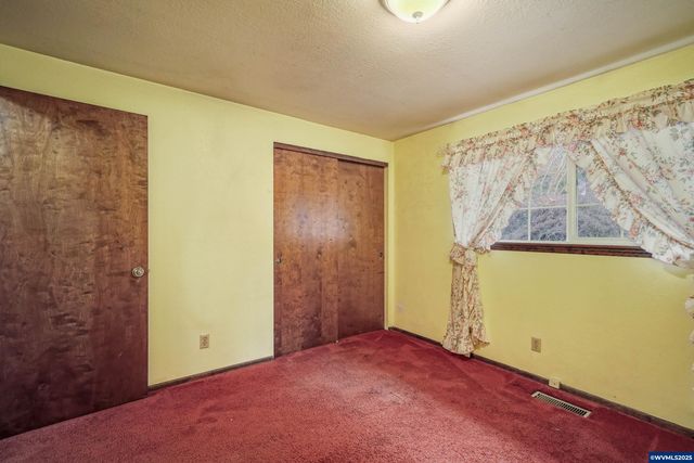 7009 Nottingham Dr NE, Keizer, OR 97303