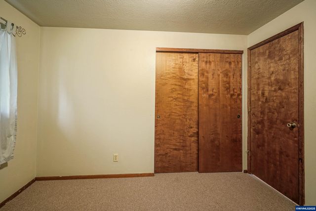 7009 Nottingham Dr NE, Keizer, OR 97303