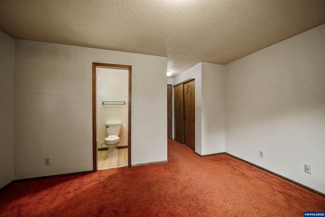 7009 Nottingham Dr NE, Keizer, OR 97303