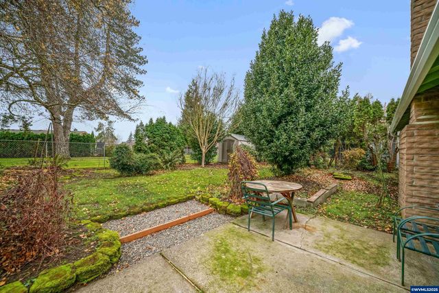 7009 Nottingham Dr NE, Keizer, OR 97303