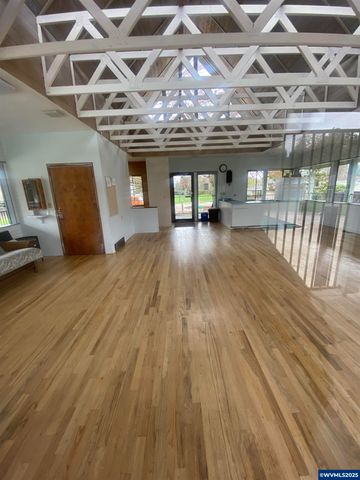 7009 Nottingham Dr NE, Keizer, OR 97303