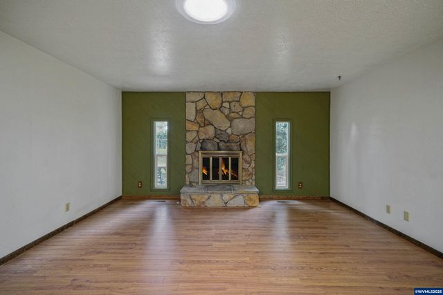 7009 Nottingham Dr NE, Keizer, OR 97303