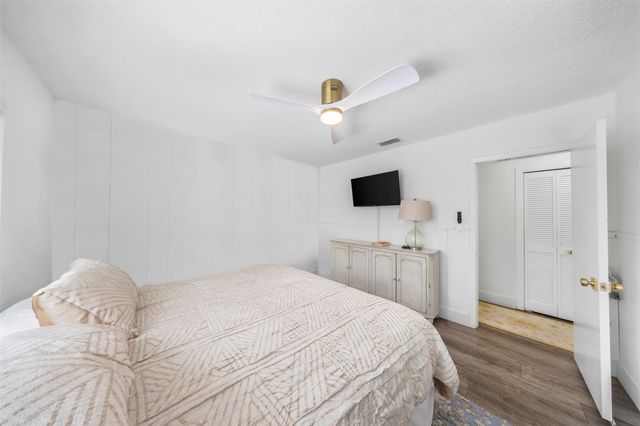 2133 Coral Gardens Dr, Wilton Manors, FL 33306