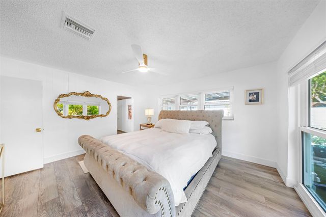 2133 Coral Gardens Dr, Wilton Manors, FL 33306