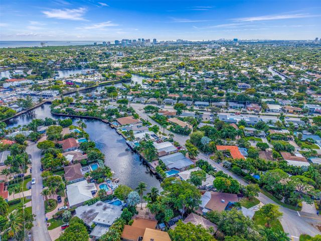 2133 Coral Gardens Dr, Wilton Manors, FL 33306