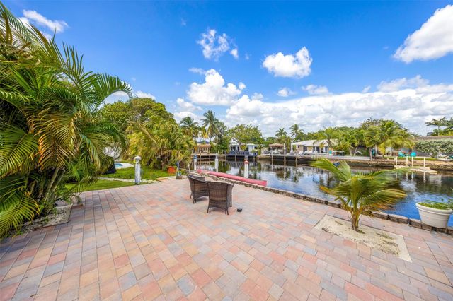 2133 Coral Gardens Dr, Wilton Manors, FL 33306