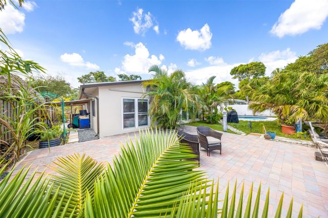 2133 Coral Gardens Dr, Wilton Manors, FL 33306