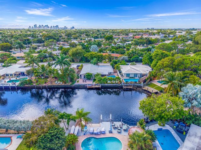 2133 Coral Gardens Dr, Wilton Manors, FL 33306