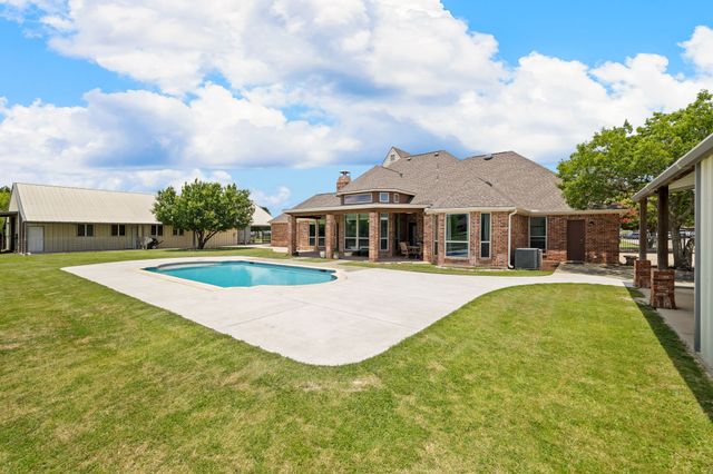 8816 S Water Tower Road, Fort Worth, TX 76179