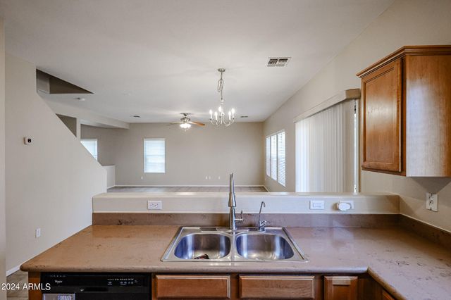 2646 S Southwind Drive, Gilbert, AZ 85295