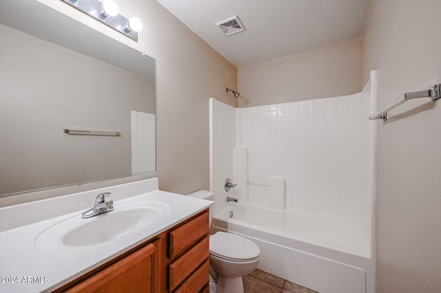 2646 S Southwind Drive, Gilbert, AZ 85295
