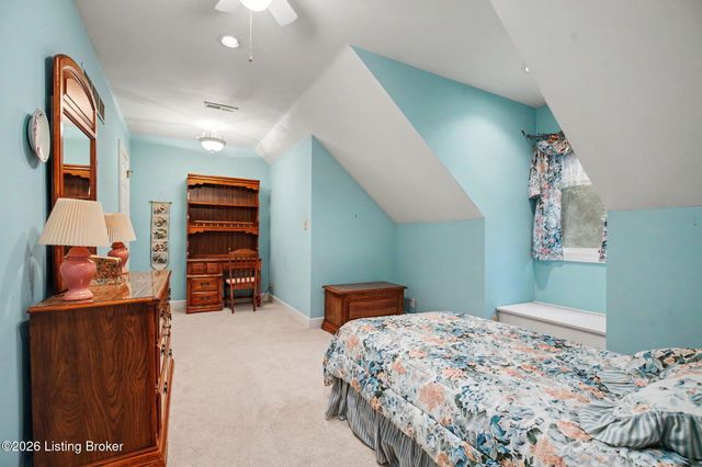 14701 Forest Creek Way, Louisville, KY 40245