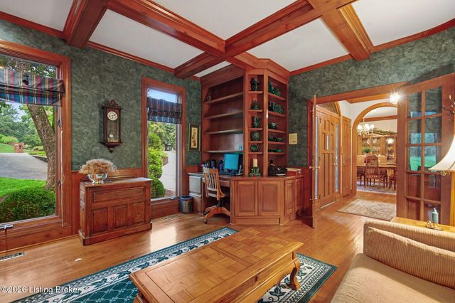 14701 Forest Creek Way, Louisville, KY 40245