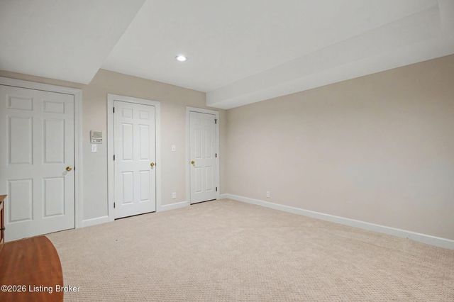 14701 Forest Creek Way, Louisville, KY 40245