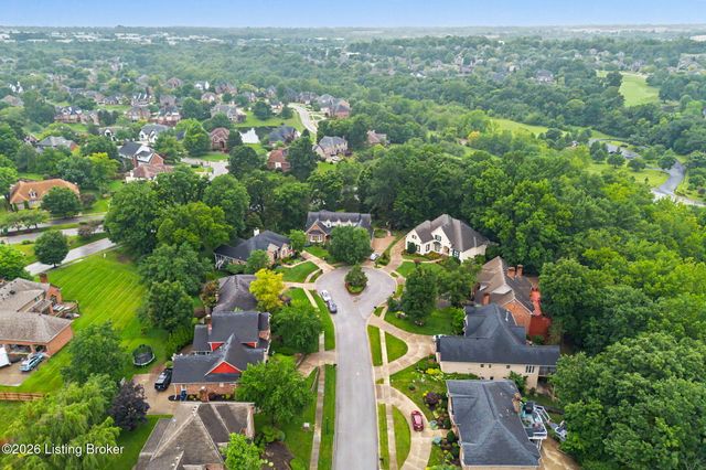 14701 Forest Creek Way, Louisville, KY 40245