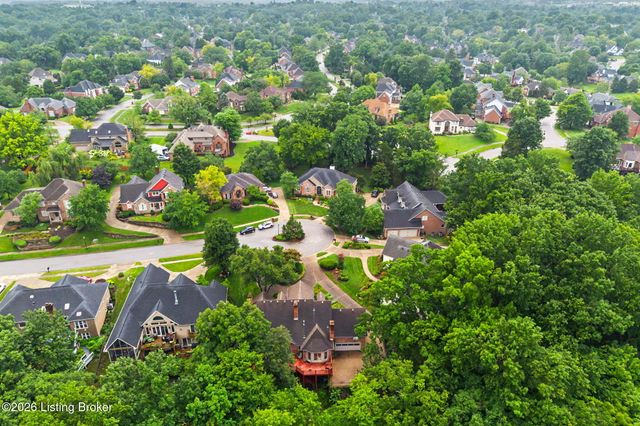 14701 Forest Creek Way, Louisville, KY 40245