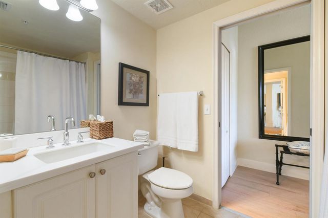 11028 Legacy Drive 203, Palm Beach Gardens, FL 33410