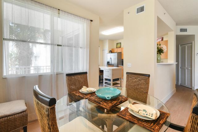 11028 Legacy Drive 203, Palm Beach Gardens, FL 33410