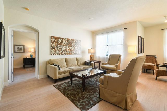 11028 Legacy Drive 203, Palm Beach Gardens, FL 33410