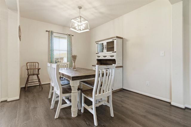 611 Walnut Branch Drive, Baytown, TX 77523