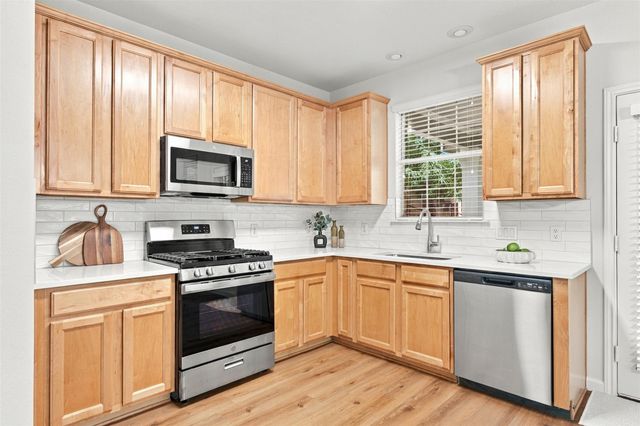 16100 S Great Oaks DR 2502, Round Rock, TX 78681