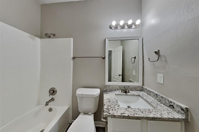 13007 Bretford Court, Houston, TX 77065