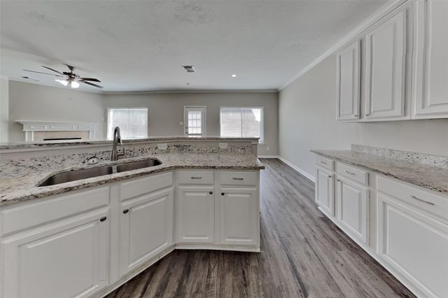 13007 Bretford Court, Houston, TX 77065