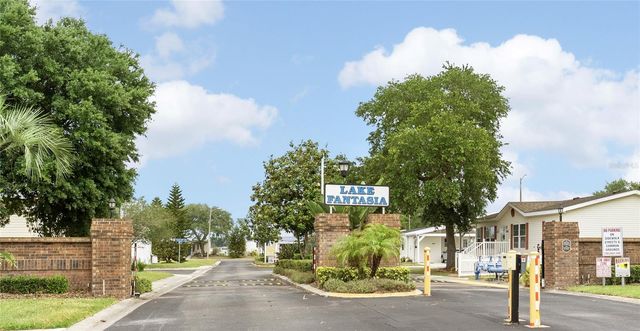 9426 STAR GAZER LANE, Riverview, FL 33578