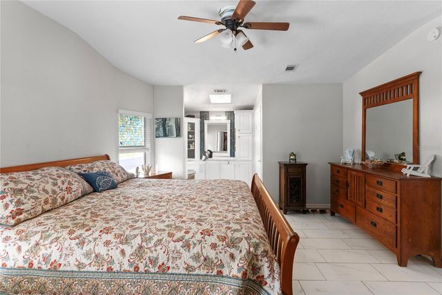 9426 STAR GAZER LANE, Riverview, FL 33578