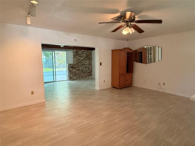 164 PINEWOOD AVENUE, Clearwater, FL 33765