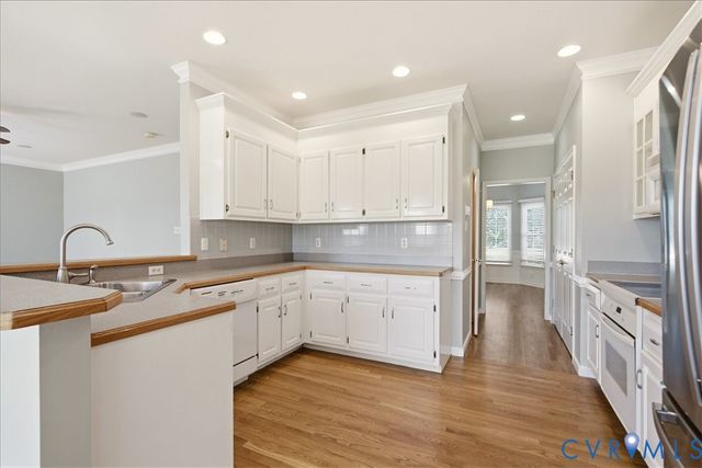 301 Waterfront Dr, Colonial Heights, VA 23834