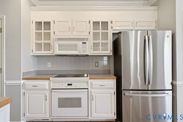 301 Waterfront Dr, Colonial Heights, VA 23834