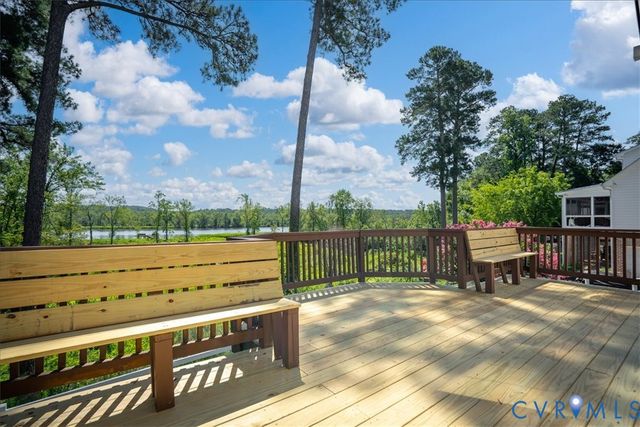 301 Waterfront Dr, Colonial Heights, VA 23834