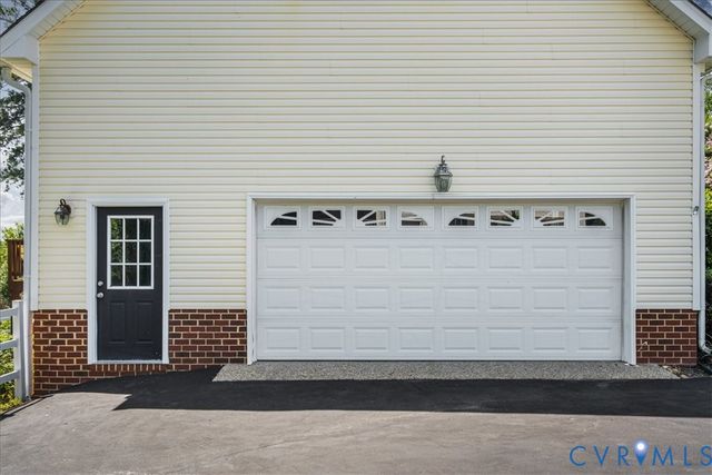 301 Waterfront Dr, Colonial Heights, VA 23834