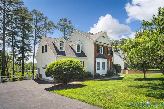 301 Waterfront Dr, Colonial Heights, VA 23834