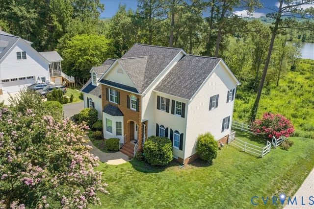 301 Waterfront Dr, Colonial Heights, VA 23834
