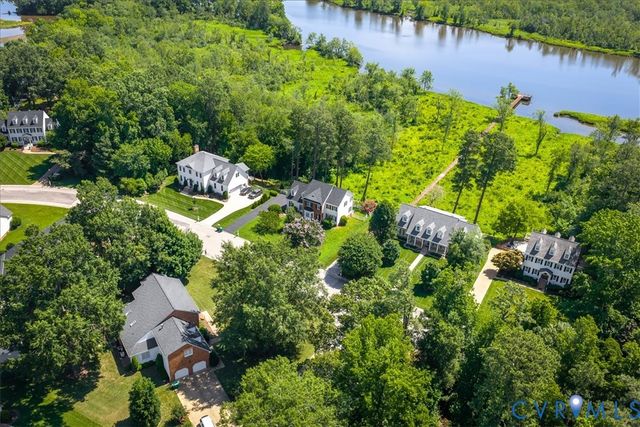 301 Waterfront Dr, Colonial Heights, VA 23834