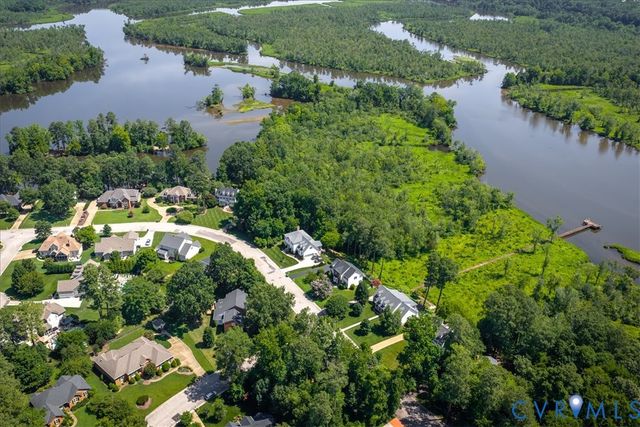 301 Waterfront Dr, Colonial Heights, VA 23834