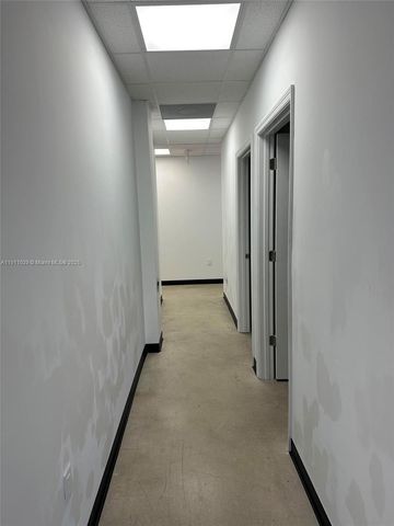 9 N Dixie Hwy, Hallandale Beach, FL 33009