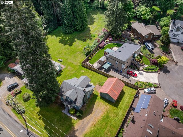 5520 Se ALDERCREST Rd, Milwaukie, OR 97222